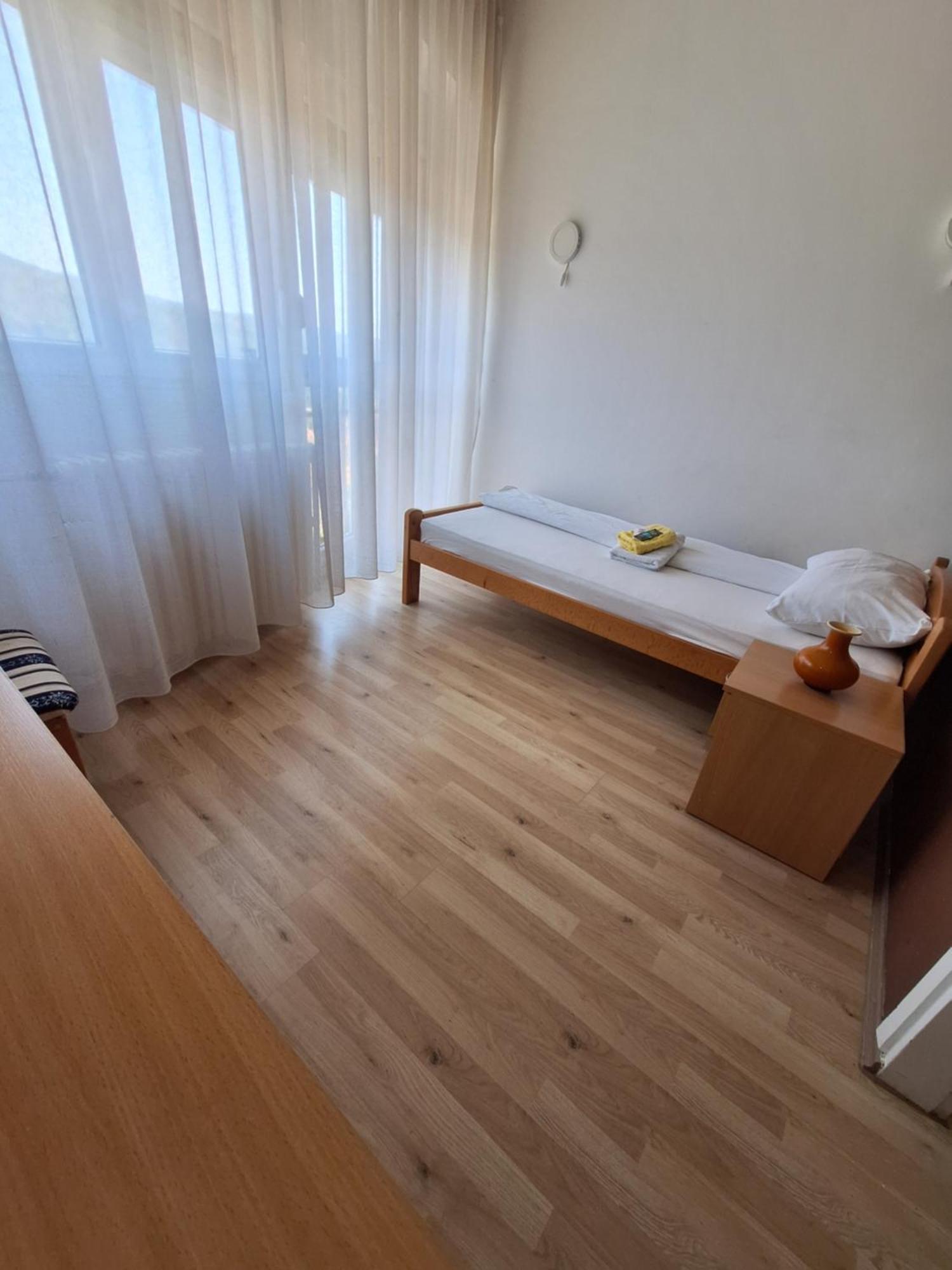 Hotel Konaciste Trstenik Luaran gambar